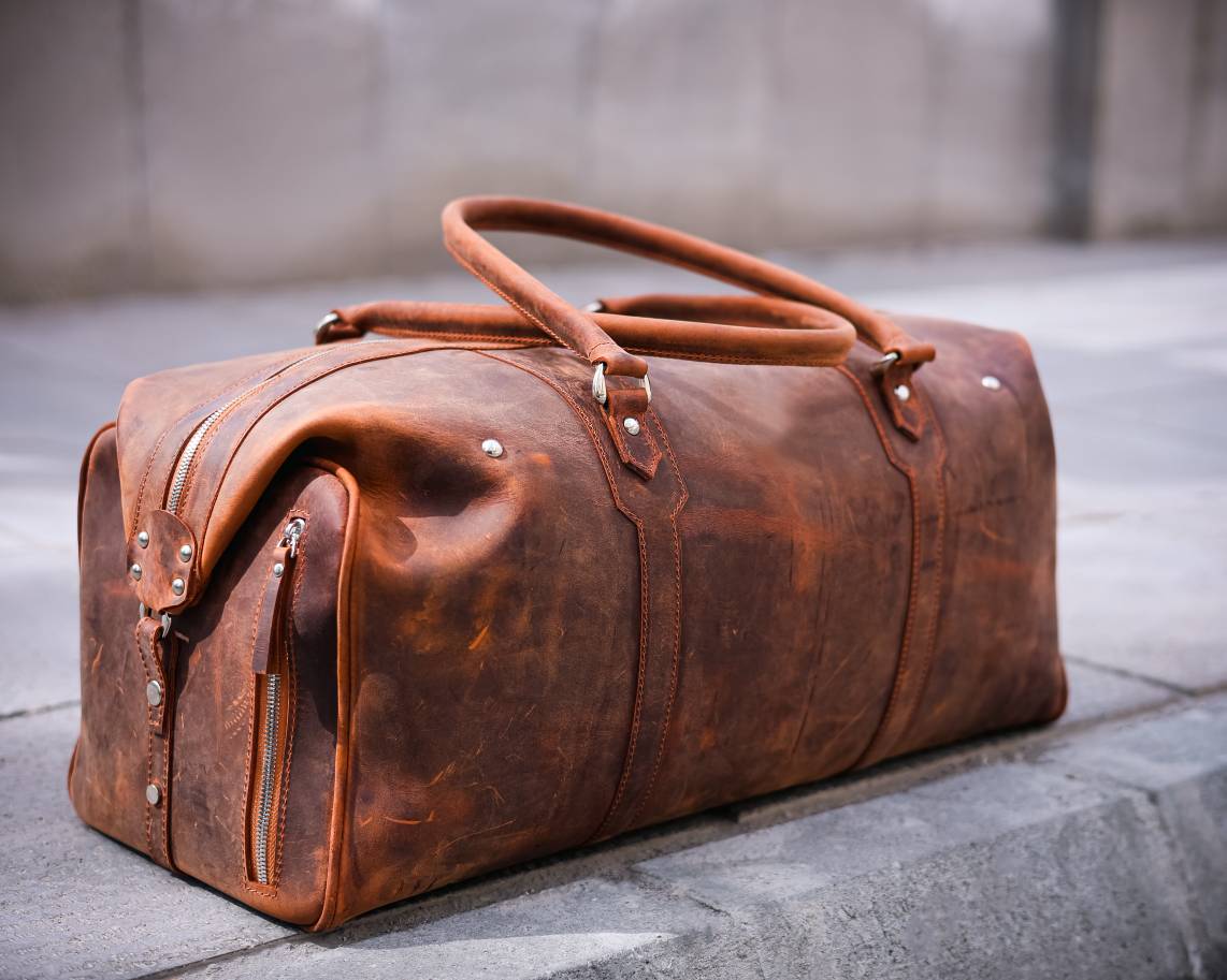 کیف مسافرتی، باشگاهی چرمی